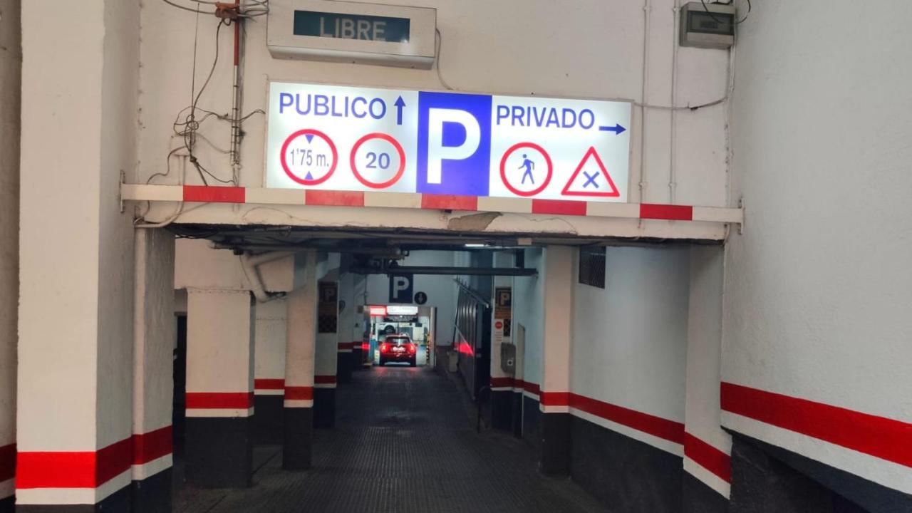 Expoholidays - General Tamayo Parking Gratis Almería Exteriör bild
